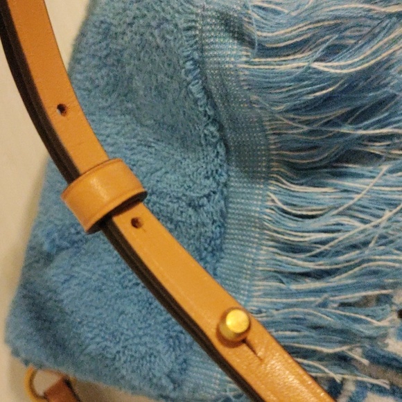 Tory Burch Towel Phone Blue  Crossbody - Picture 9 of 9